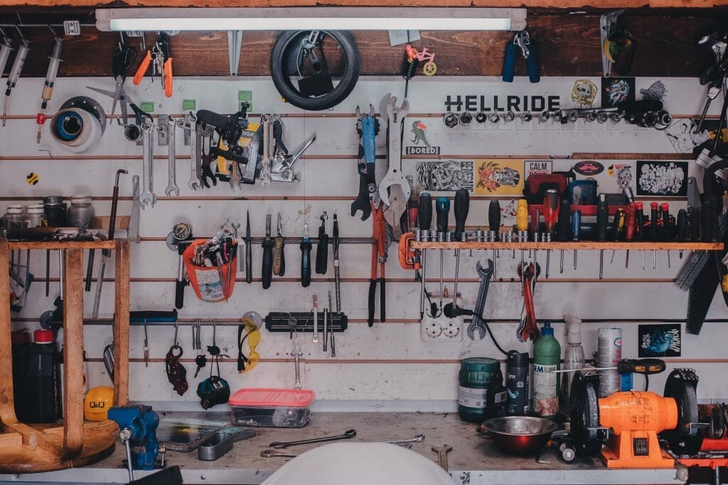 organize-garage-at-home